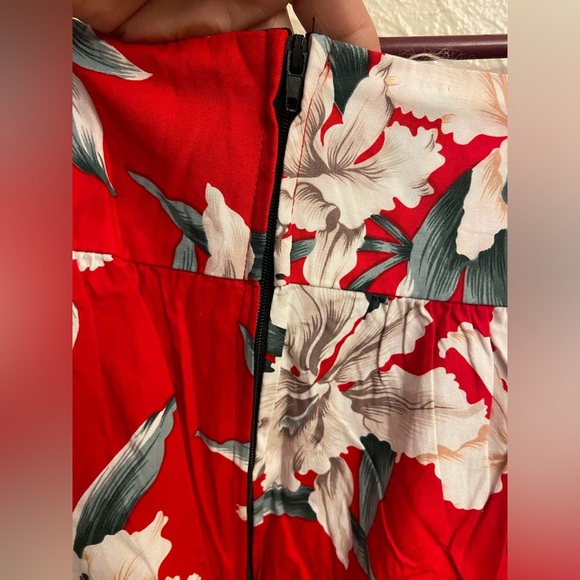 Royal creations dress - Picture 6 of 7